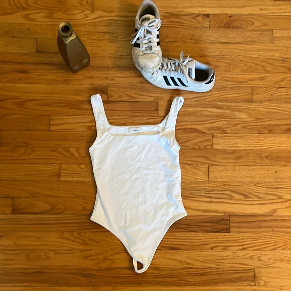 Babaton White Tank Top Bodysuit | Sz S